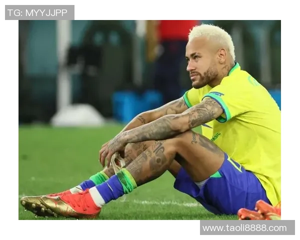 内向球星的足球之路：低调背后的伟大与坚持